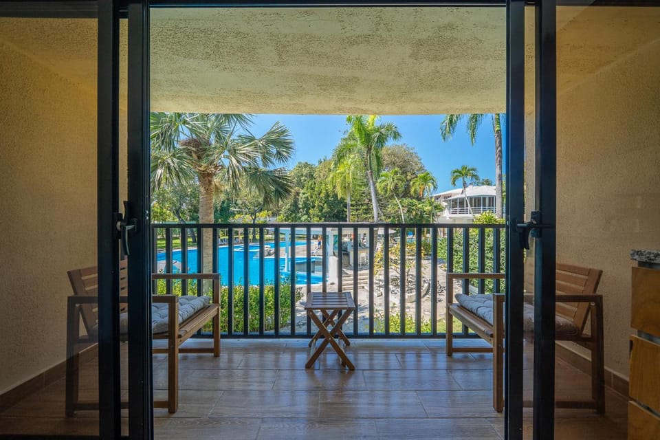 Tropical Casa Laguna Hotel in Cabarete