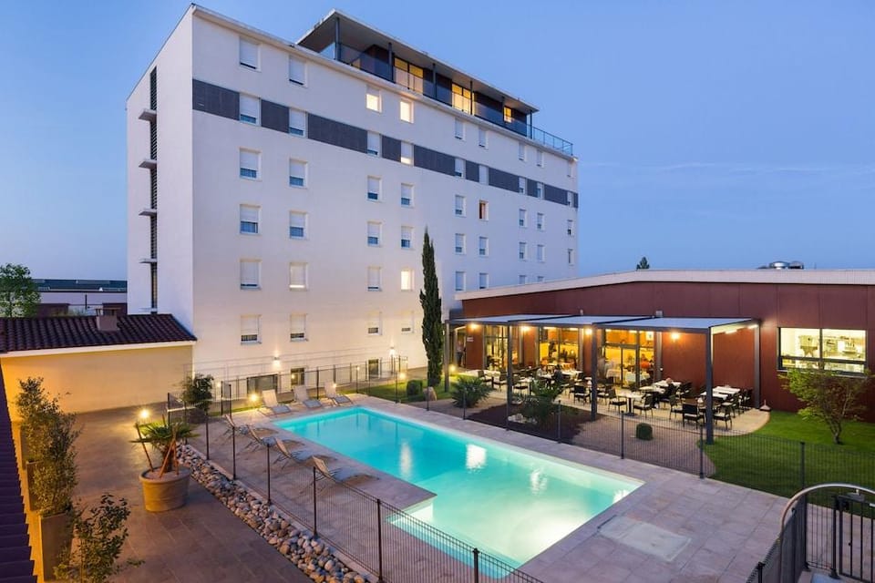Gatsby Hotel & Restaurant by Happyculture Hotel in Auvergne-Rhône-Alpes