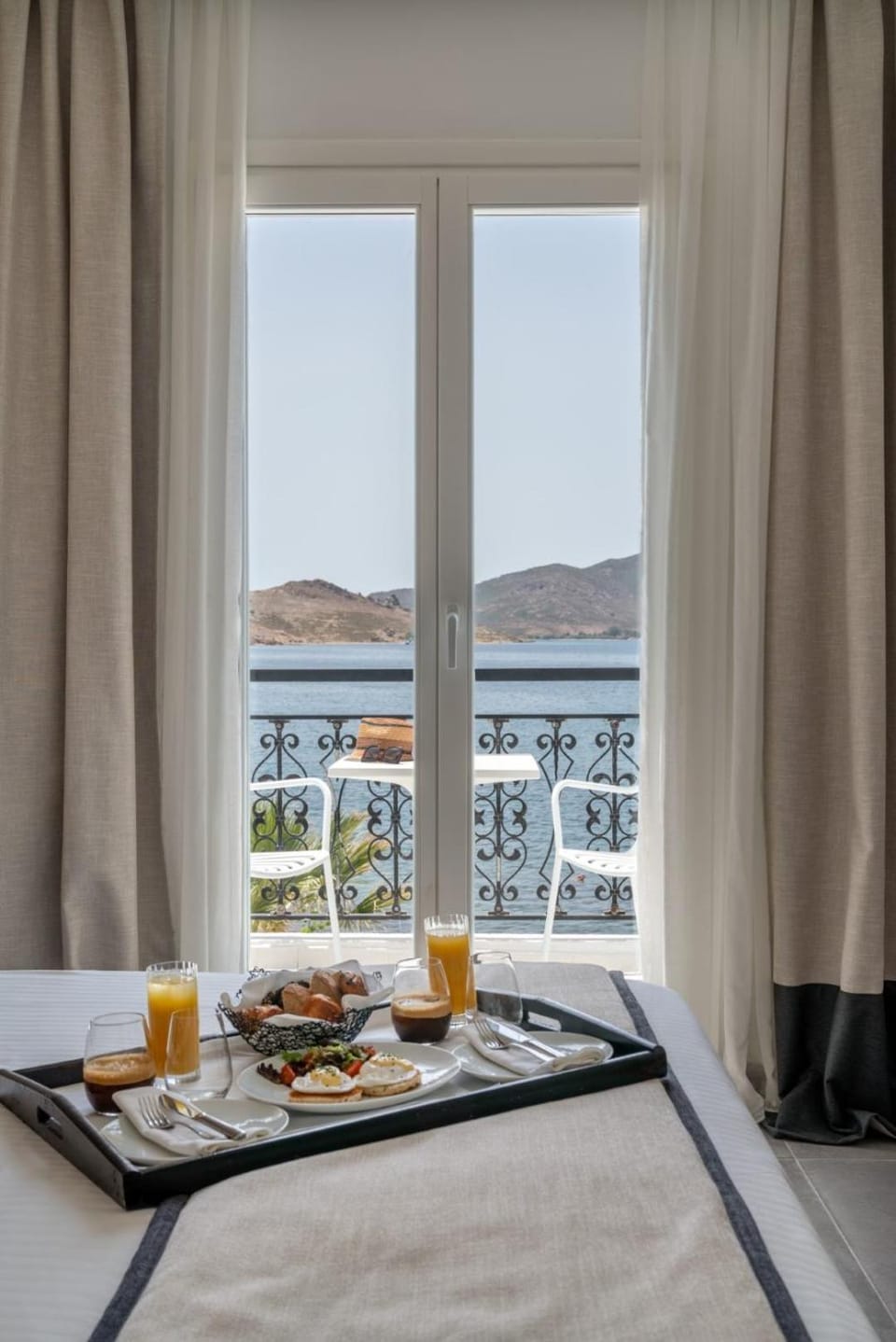 Silver Beach Hotel in Decentralized Administration of the Aegean