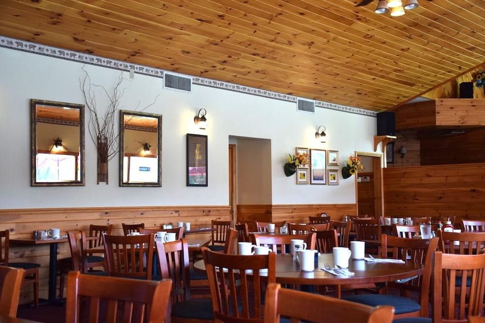 Nordick s Inn Hotel in Queensbury