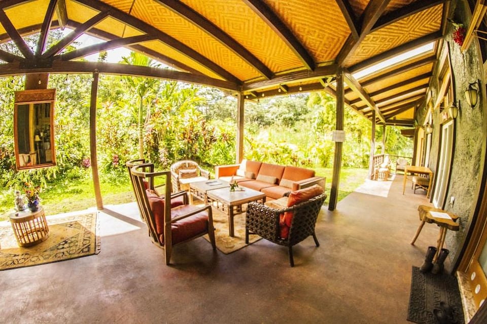 Hawaiian Sanctuary Hotel in Big Island