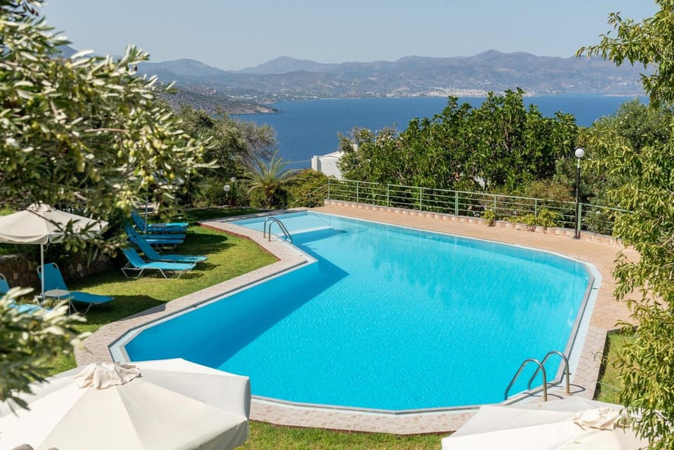 Kounenos Apartments Hotel in Lasithi