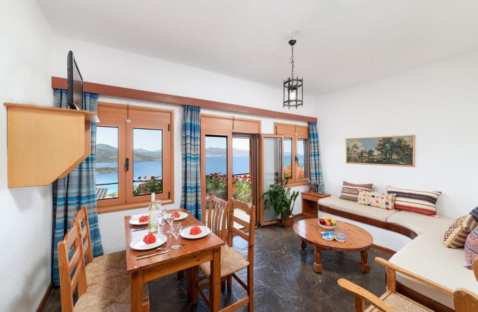 Kounenos Apartments Hotel in Lasithi