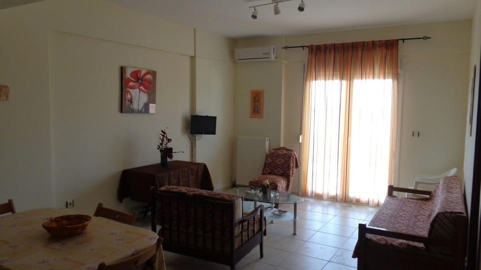 Mouses-X Hotel in Halkidiki