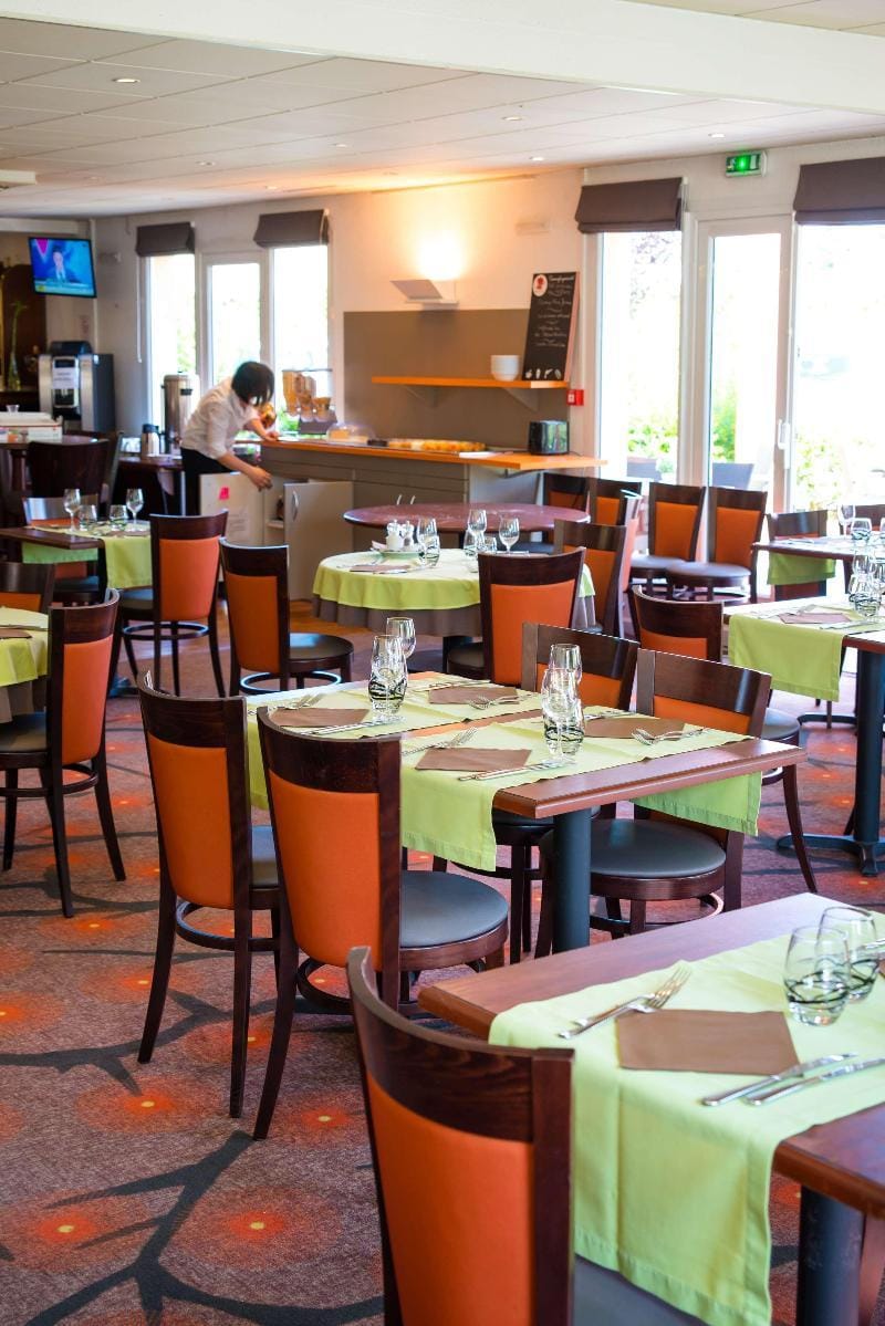 Brit Hotel Nantes St Herblain - Le Kerann Hotel in Saint-Herblain