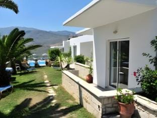 Marika Studios & Apartments Hotel in Crete