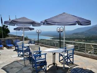 Marika Studios & Apartments Hotel in Crete