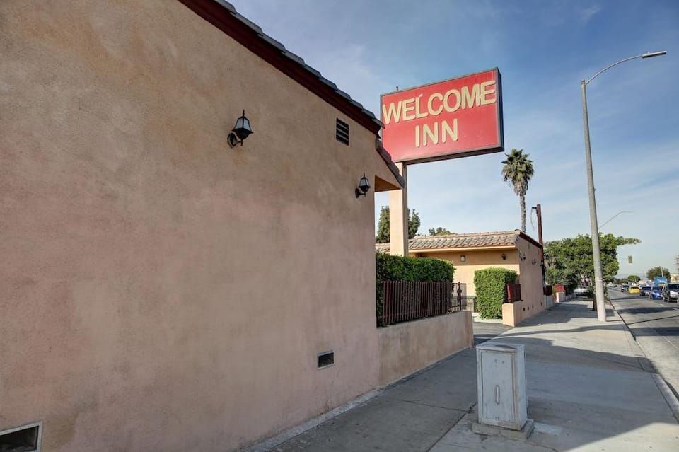 Welcome Inn Hotel in Hawthorne