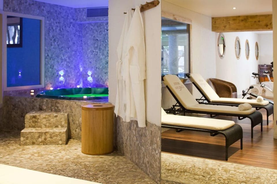 Hotel Carlina Hotel in La Clusaz