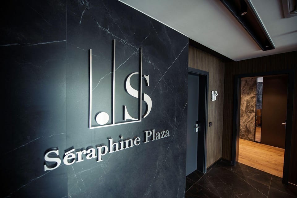 Hotel Seraphine Plaza Hotel in Montenegro