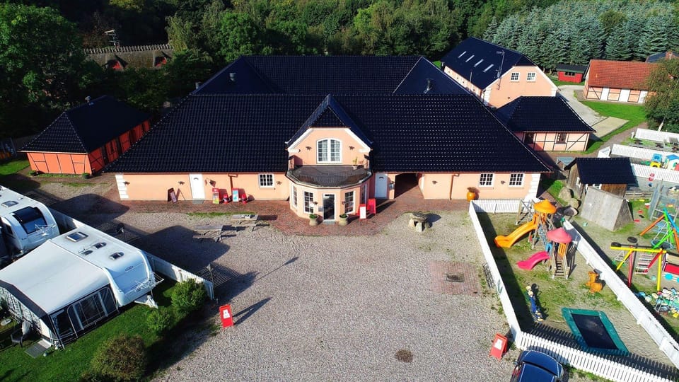 Kongernes feriepark Camping Hotel in Capital Region of Denmark