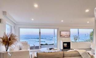 Saltwater Sunrise Hotel in Tasmania