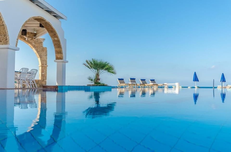 Pyrgos Blue Hotel in Malia, Crete
