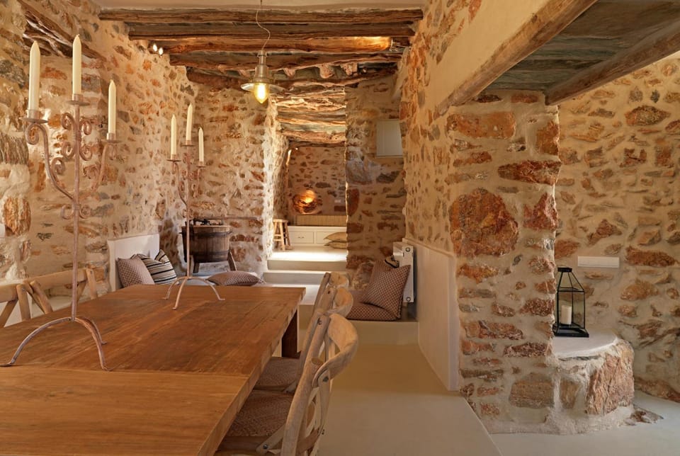 Themonies Luxury Suites Hotel in Folegandros Municipality
