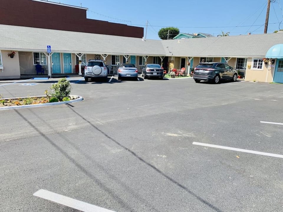 Central Coast Inn Hotel in Cayucos