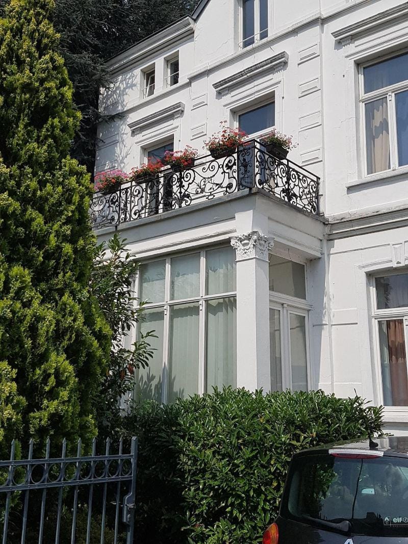 A&S ferienwohnungen Koblenzerstr. 131 Hotel in Bonn