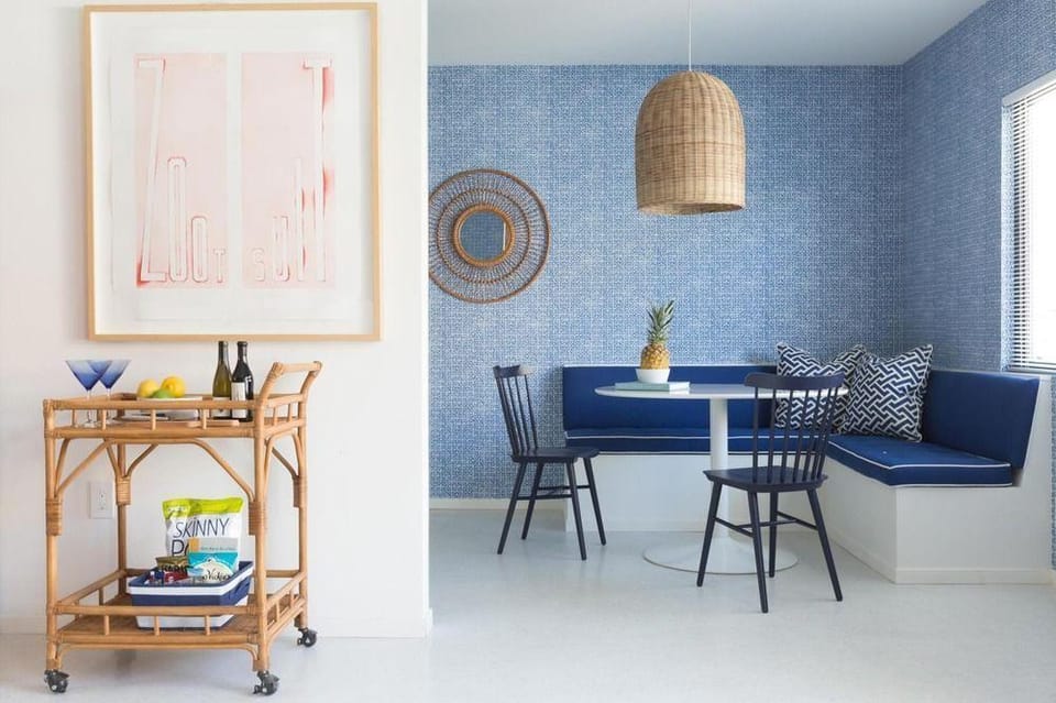 Holiday House Palm Springs Hotel in Palm Springs