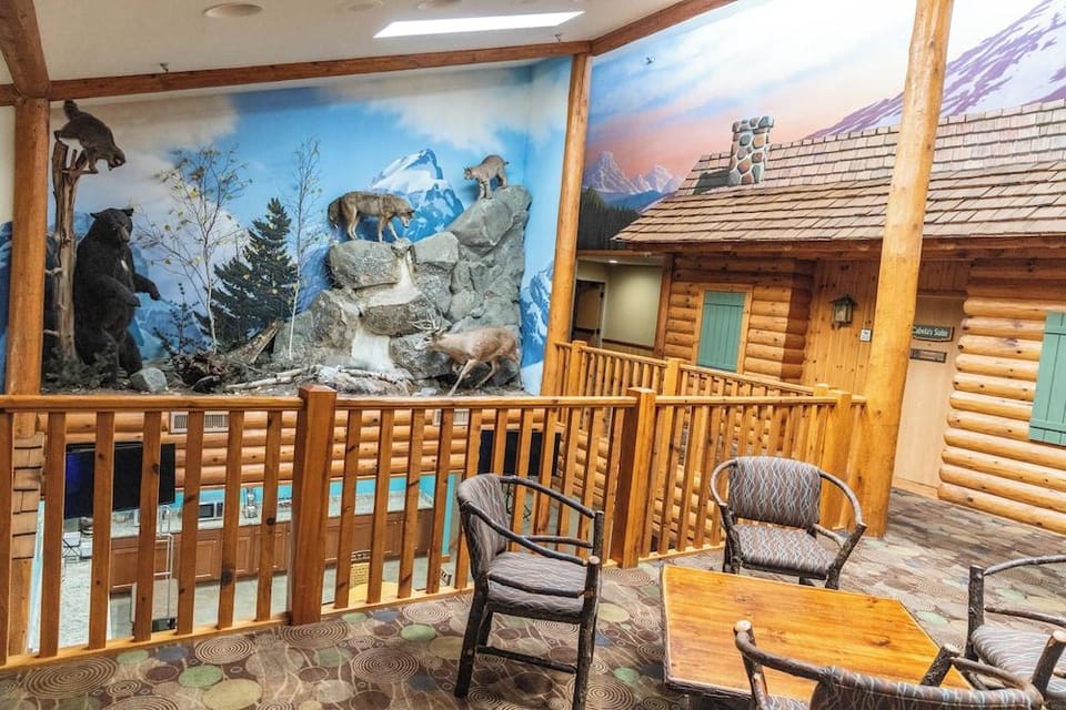 Splash Universe Resort Hotel in Ohio