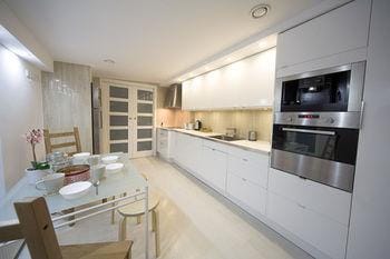 FriendHouse Apartments - Wawel Old City Hotel in Krakow