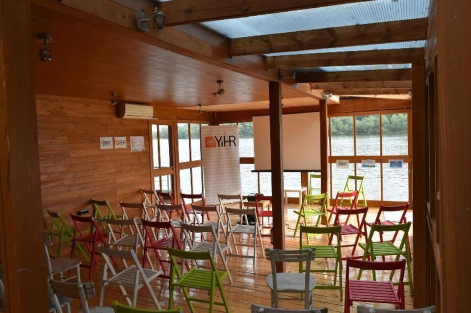 ArkaBarka Floating Hostel and Apartments Hotel in Belgrade