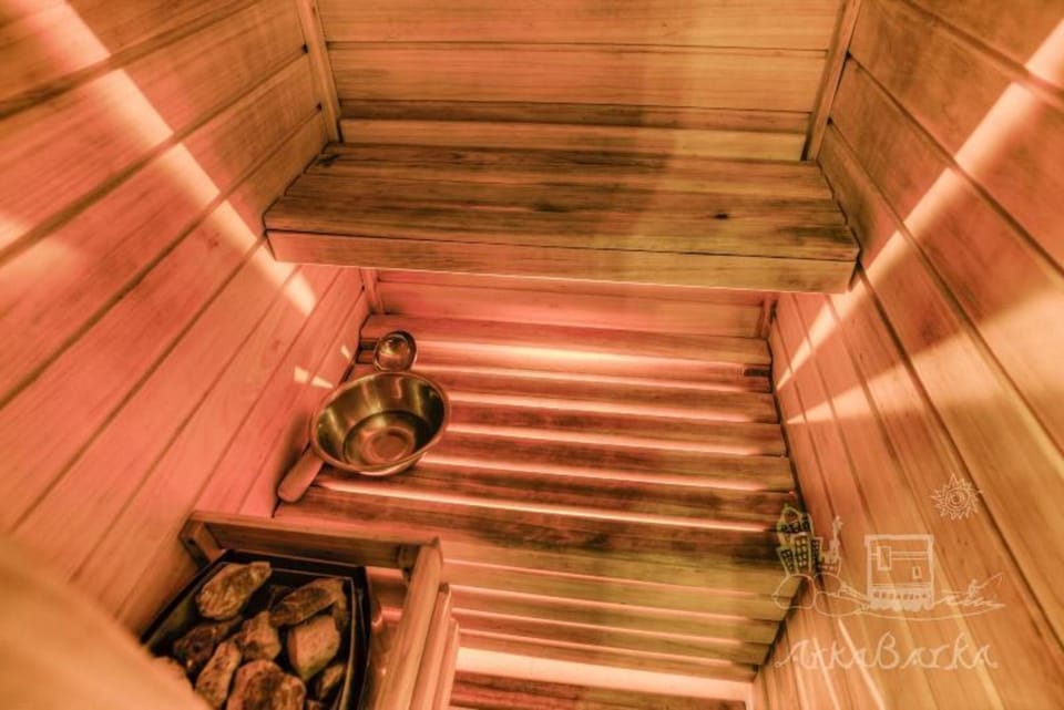 ArkaBarka Floating Hostel and Apartments Hotel in Belgrade
