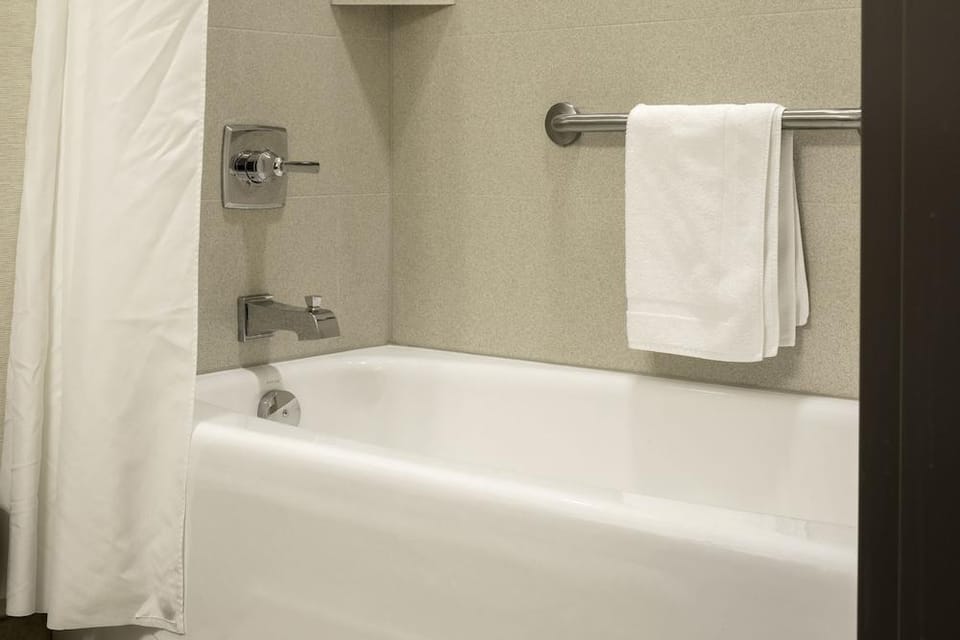 Best Western Plus Franciscan Square Inn and Suites Hotel in Ohio