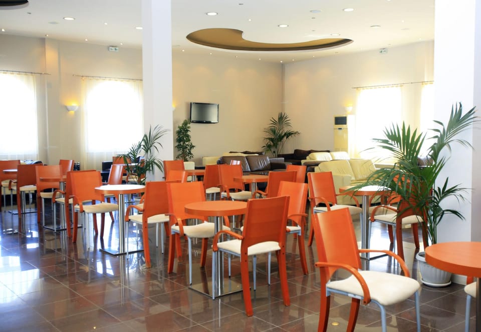 White Olive Marine Aquapark - All Inclusive Hotel in Tigaki