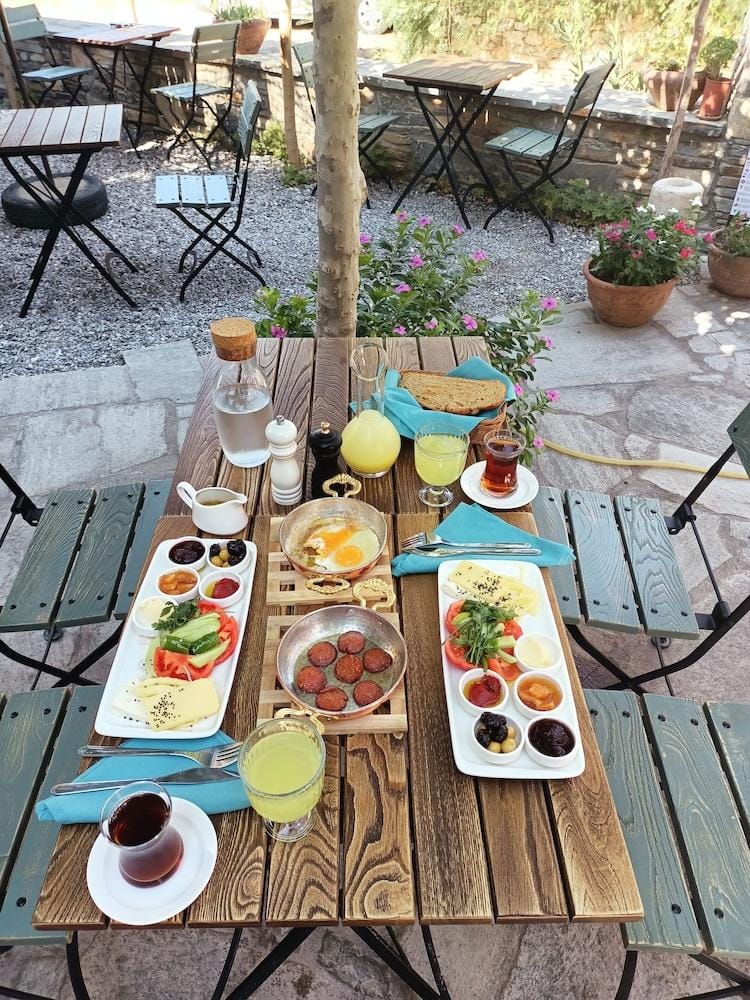 Puli Stone Houses Hotel in Aydın Province