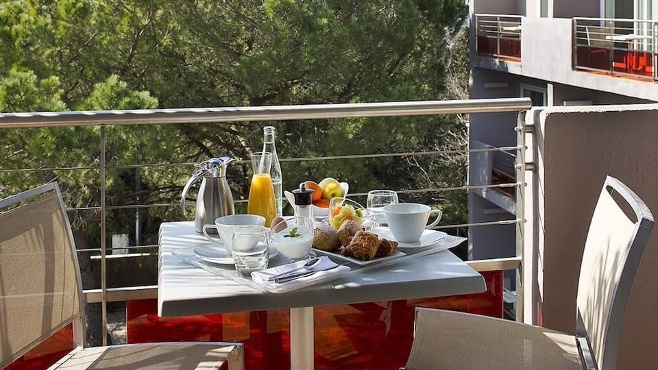 Safari Hotel Hotel in Carpentras