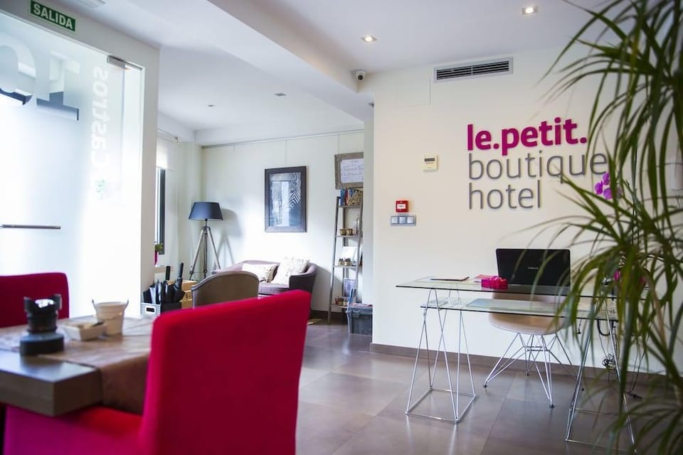 Le Petit Boutique Hotel - Adults Only Hotel in Santander