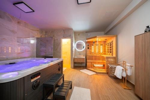 Beach Deluxe - Private Wellness Villa Hotel in Split-Dalmatia County