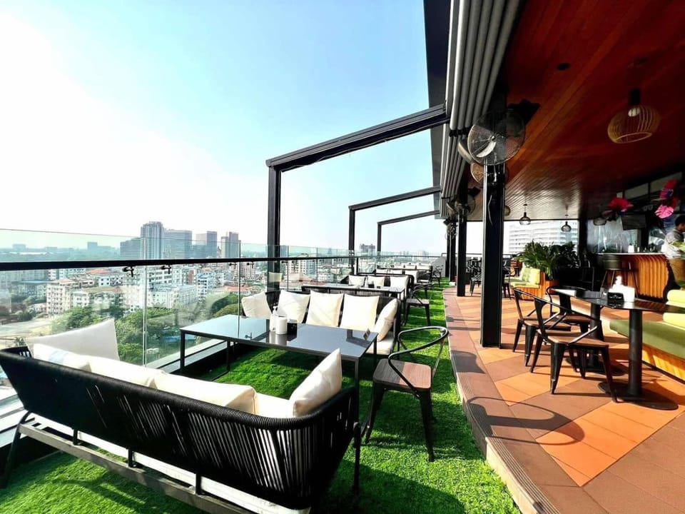 Bar/lounge