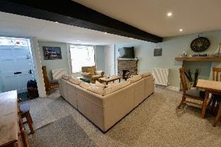 Delightful Period Cottage in the Heart of Brixham Hotel in Brixham