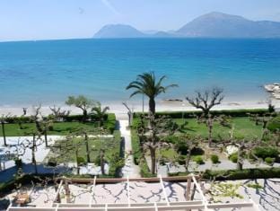 Tzaki hotel & restaurant Patras Hotel in Peloponnese, Western Greece and the Ionian