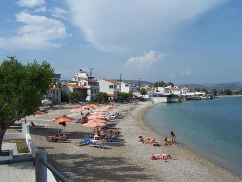Karin & Nikos Hotel in Samos, Greece