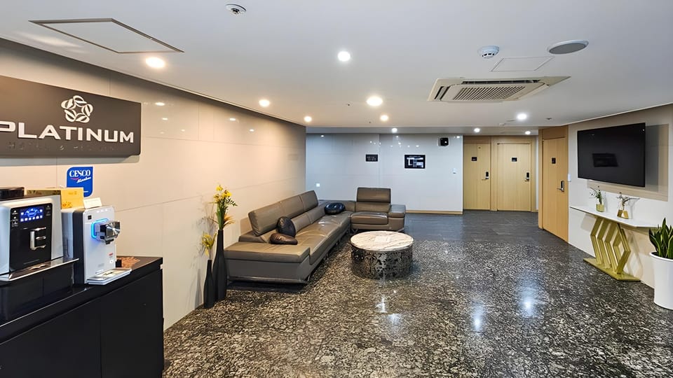 Platinum Hotel Nampo Hotel in Busan