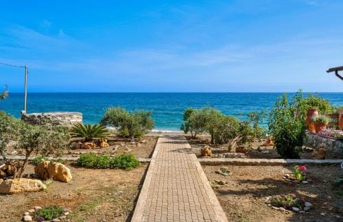 Marina apartments Hotel in Crete