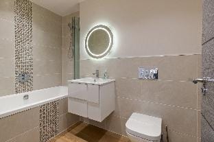Apartment 10 Waterstone House - Sea Views Hotel in Wales