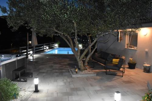 Apartment Seven lakes Hotel in Dubrovnik-Neretva County