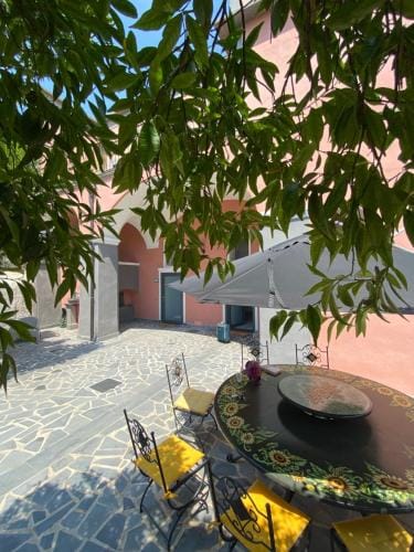 Palazzo d'Aquino Hotel in Campania