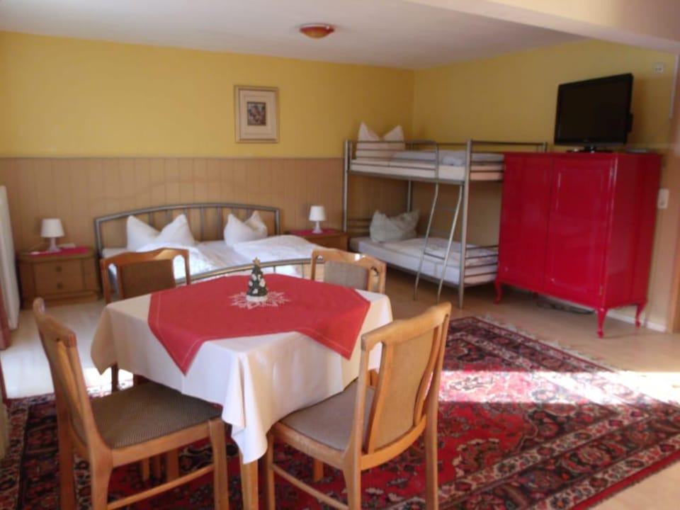 B+B Hotel Sonnenmatte Near Badeparadies Hotel in Titisee-Neustadt