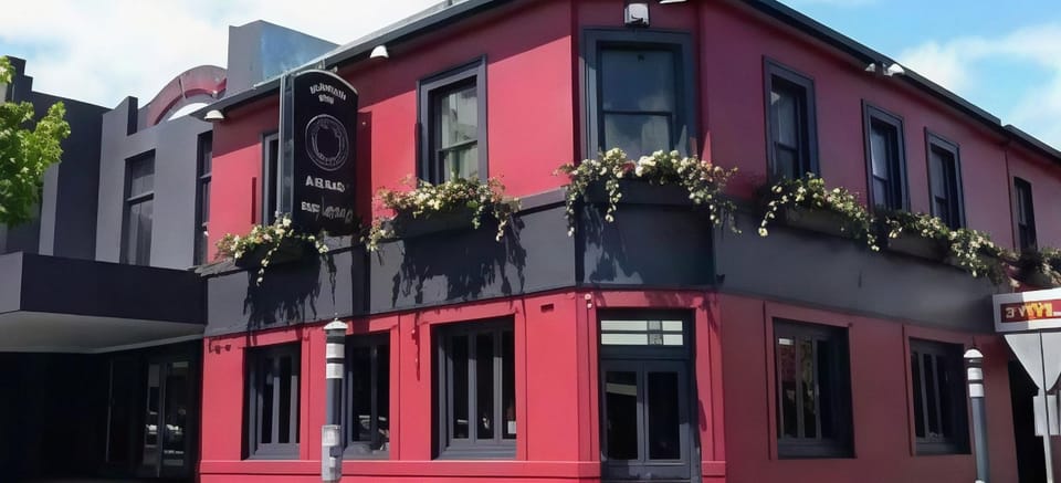 Queens Head Hotel Hotel in Tasmania
