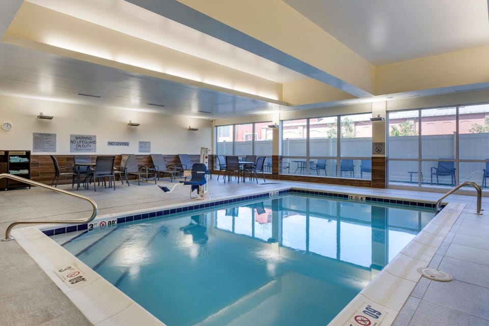 Fairfield by Marriott Inn & Suites Sandusky Hotel in Lake Erie