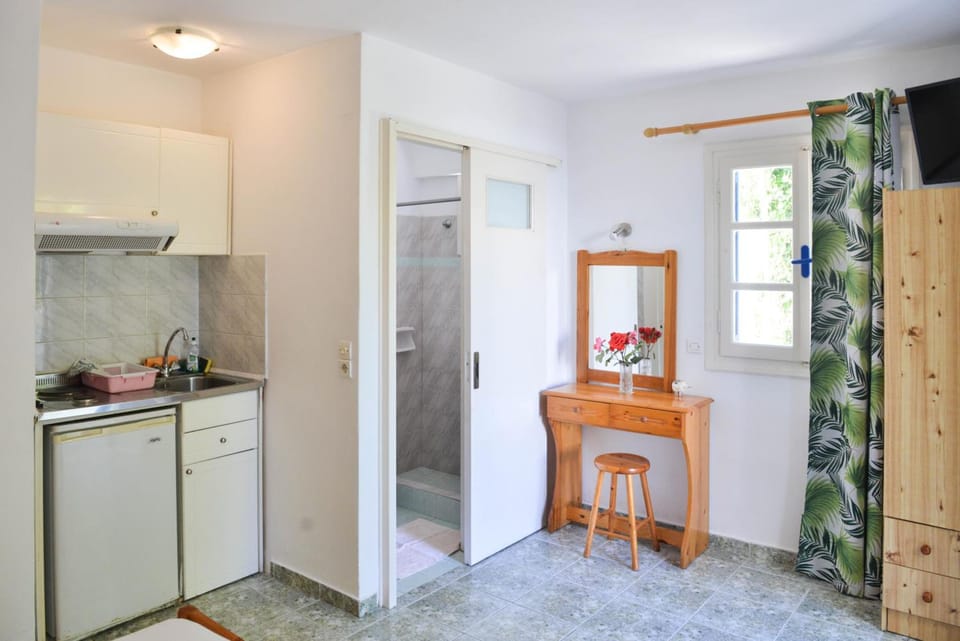 Plaza Studios Hotel in Naxos, Naxos and Lesser Cyclades, Greece