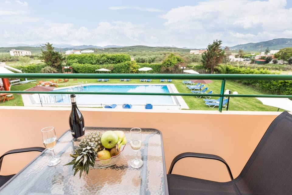 Alonia Hotel Apartments Hotel in Crete