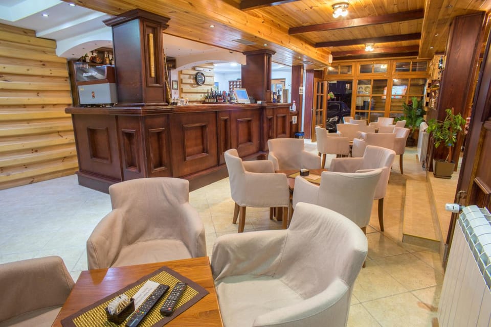 Bar/lounge