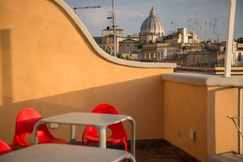Terrazza Giuliana Rooftop Hotel in Rome