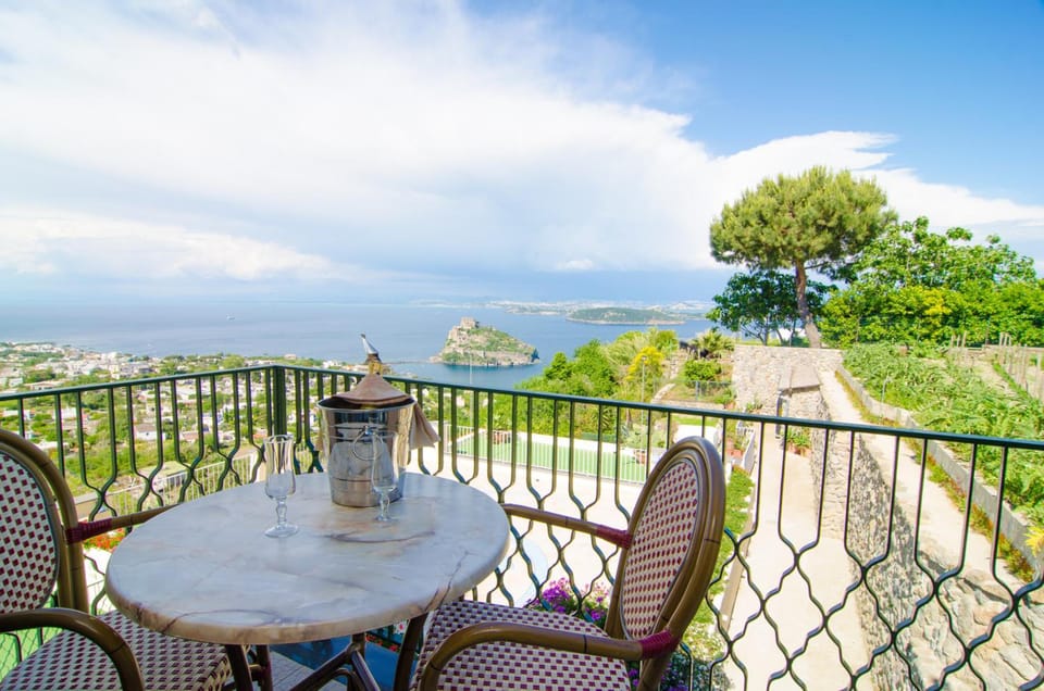La Capannina - Hotel & Apartments Hotel in Ischia