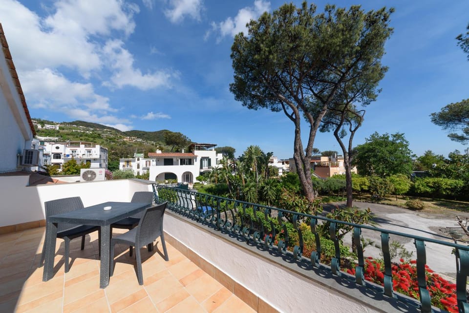 Villa Fortuna Holiday Resort. Hotel in Ischia