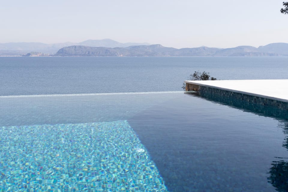 Anavalos Inn in Argolis, Greece